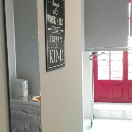 Studio In Porto, With Wonderful City View, Balcony And Wifi - 7 Km From The B... * Porto
